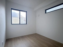 【神奈川県/藤沢市善行】藤沢市善行1丁目新築戸建 1号棟 サービスルーム（納戸）