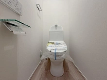 【神奈川県/藤沢市善行】藤沢市善行1丁目新築戸建 4号棟 トイレ