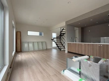 【神奈川県/藤沢市片瀬山】藤沢市片瀬山1丁目　1号棟／全3 リビング