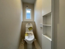 【神奈川県/藤沢市片瀬山】藤沢市片瀬山1丁目　3号棟／全3 トイレ