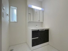 【神奈川県/茅ヶ崎市南湖】茅ヶ崎市南湖4丁目新築戸建 1号棟 洗面室