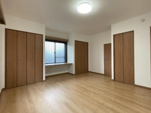 【神奈川県/茅ヶ崎市浜之郷】茅ヶ崎市浜之郷 一戸建 洋室：約10.0帖