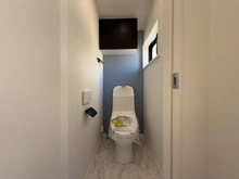 【神奈川県/茅ヶ崎市柳島海岸】茅ヶ崎市柳島海岸 一戸建 トイレ：1階