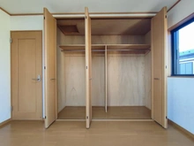 【神奈川県/藤沢市亀井野】藤沢市亀井野 中古戸建 収納