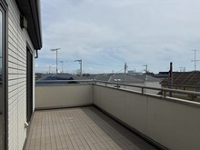 【神奈川県/茅ヶ崎市出口町】茅ケ崎市出⼝町 一戸建 バルコニー