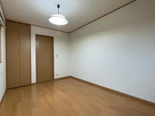 【神奈川県/平塚市四之宮】平塚市四之宮4丁目　一戸建 洋室