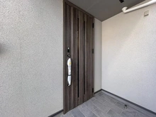 【神奈川県/藤沢市並木台】Besel 湘南藤沢 1号棟/全7棟 玄関