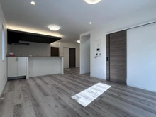 【神奈川県/藤沢市並木台】Besel 湘南藤沢 3号棟/全7棟 リビング