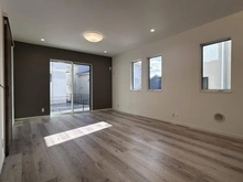 【神奈川県/藤沢市並木台】Besel 湘南藤沢 3号棟/全7棟 リビング