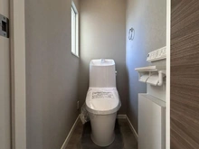【神奈川県/藤沢市並木台】Besel 湘南藤沢 3号棟/全7棟 トイレ
