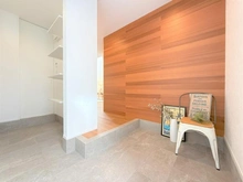 【神奈川県/茅ヶ崎市浜竹】茅ヶ崎市浜竹4丁目新築戸建A棟/全2棟 玄関