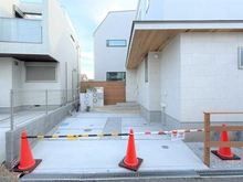 【神奈川県/茅ヶ崎市浜竹】茅ヶ崎市浜竹4丁目新築戸建A棟/全2棟 駐車場