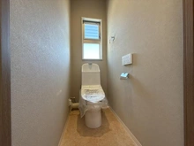 【神奈川県/藤沢市鵠沼松が岡】藤沢市鵠沼松が岡4丁目　戸建て トイレ