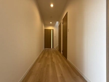 【神奈川県/藤沢市鵠沼松が岡】藤沢市鵠沼松が岡4丁目　戸建て 廊下