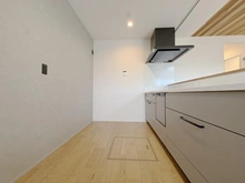 【神奈川県/藤沢市片瀬山】藤沢市片瀬山1丁目新築戸建　2号棟 キッチン