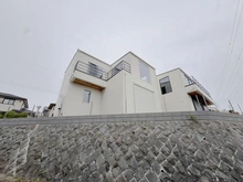 【神奈川県/藤沢市片瀬山】藤沢市片瀬山1丁目新築戸建　2号棟 外観