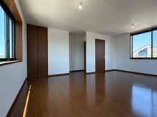 【神奈川県/茅ヶ崎市香川】茅ヶ崎市香川3丁目 中古一戸建て 洋室