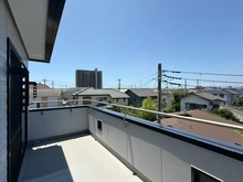 【神奈川県/茅ヶ崎市香川】茅ヶ崎市香川3丁目 中古一戸建て バルコニー