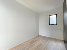 【神奈川県/藤沢市鵠沼松が岡】藤沢市松が岡2丁目　新築戸建A棟　全3区画 洋室
