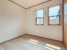【神奈川県/茅ヶ崎市円蔵】茅ヶ崎市円蔵　一戸建 洋室