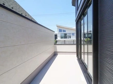 【神奈川県/藤沢市鵠沼海岸】藤沢市鵠沼海岸4丁目 新築戸建 2号棟/全2棟 バルコニー