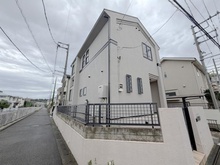 【神奈川県/藤沢市本藤沢】藤沢市本藤沢三丁目　中古戸建 外観
