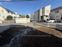 【神奈川県/藤沢市善行坂】藤沢市善行坂2期　2号棟/全3棟 前面道路：前面道路との接道面