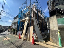 【東京都/中野区南台】中野区南台4丁目　新築戸建て　A棟 建築中の外観