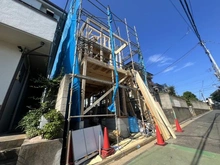 【東京都/中野区南台】中野区南台4丁目　新築戸建て　A棟 建築中の外観