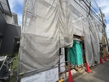 【東京都/中野区沼袋】中野区沼袋2丁目　新築戸建　A号棟 建築中の外観