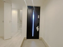 【東京都/中野区江古田】中野区江古田一丁目戸建 玄関