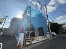 【東京都/練馬区石神井台】練馬区石神井台四丁目　17期新築戸建て 建築中の外観