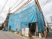 【東京都/練馬区北町】練馬区北町8丁目　新築戸建1号棟 建築中の外観：全2棟