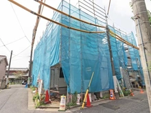 【東京都/練馬区北町】練馬区北町8丁目　新築戸建1号棟 建築中の外観：全2棟