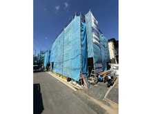 【東京都/小平市小川東町】小平市小川東町第3　6号棟 建築中の外観：全6棟現場/写真手前