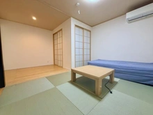 【東京都/練馬区中村北】練馬区中村北1丁目　戸建 和室：1階9.3帖
家具調度品は価格に含まれません。