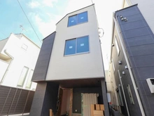 【東京都/大田区東雪谷】大田区東雪谷2丁目 新築戸建 2号棟 建築中の外観：全3棟／2号棟