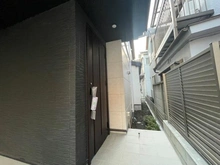 【東京都/杉並区成田東】杉並区成田東2期　2号棟 玄関