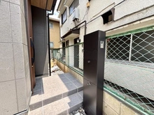 【東京都/練馬区下石神井】練馬区下石神井三丁目　新築戸建　インフィーア 玄関
