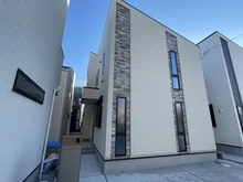 【東京都/武蔵野市境南町】武蔵野市境南町一丁目新築戸建C号棟/全5棟 外観：全5棟現場（写真は中央はC号棟です）