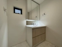 【東京都/武蔵野市境南町】武蔵野市境南町一丁目新築戸建E号棟/全5棟 洗面所