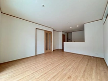 【東京都/西東京市泉町】 西東京市泉町1丁目 新築戸建B号棟/全2号棟 リビング・ダイニング