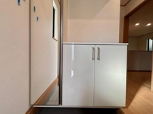 【東京都/西東京市泉町】 西東京市泉町1丁目 新築戸建B号棟/全2号棟 玄関