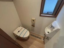 【東京都/三鷹市下連雀】三鷹市下連雀3丁目戸建 トイレ