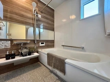 【東京都/三鷹市上連雀】三鷹市上連雀8丁目　新築戸建　3号棟/全4号棟 浴室