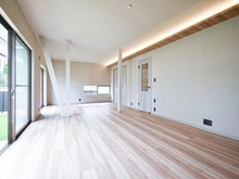 【神奈川県/横浜市青葉区みたけ台】横浜市青葉区みたけ台　中古戸建 リビング・ダイニング