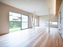 【神奈川県/横浜市青葉区みたけ台】横浜市青葉区みたけ台　中古戸建 リビング・ダイニング