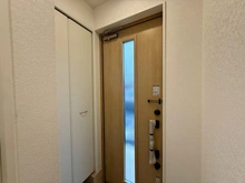 【東京都/西東京市住吉町】西東京市住吉町一丁目　新築戸建　2号棟/全4号棟 玄関