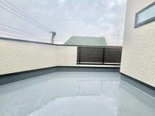 【東京都/三鷹市下連雀】三鷹市下連雀6丁目　新築戸建て バルコニー