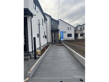 【東京都/西東京市新町】西東京市新町3丁目　新築戸建　A号棟 建築中の外観：全5号棟/奥側